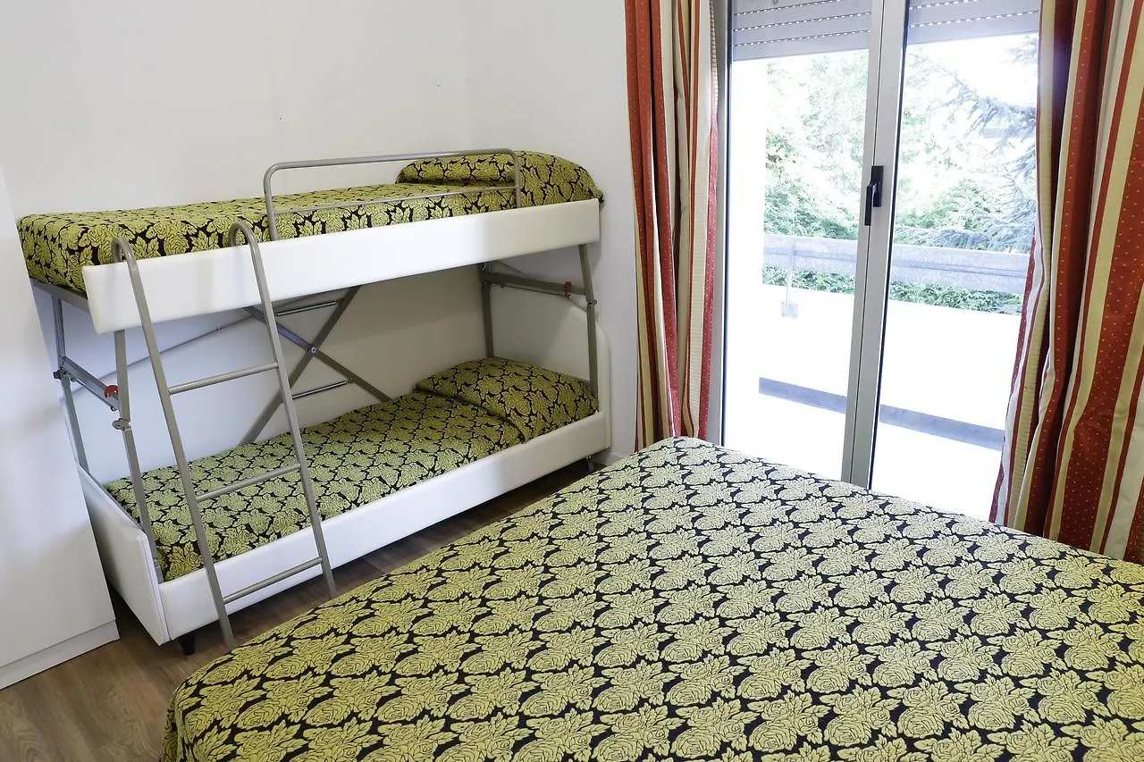 Family Suite Appartments Orchidea Blu 里米尼 0*,